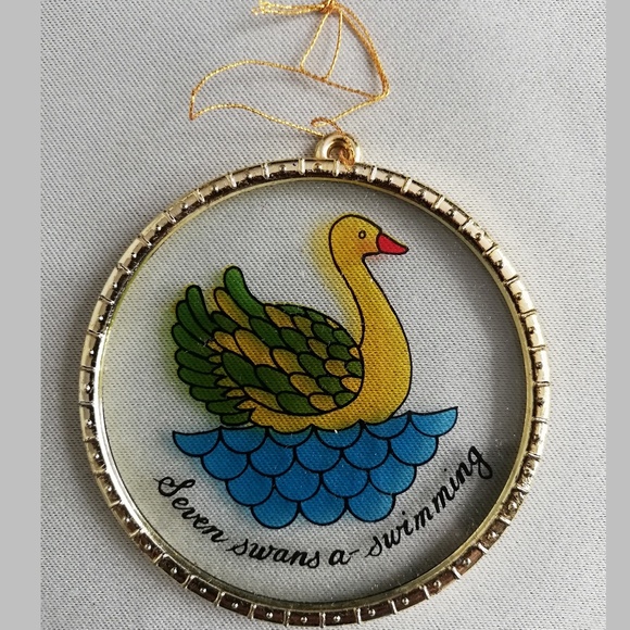 The Twelve Days of Christmas Tree Ornaments - Picture 15 of 15